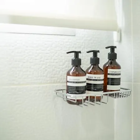 Cozy Sea View Near & Airport アパート *