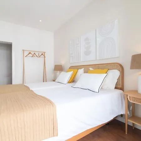 Cozy Sea View By Citadine Apartment